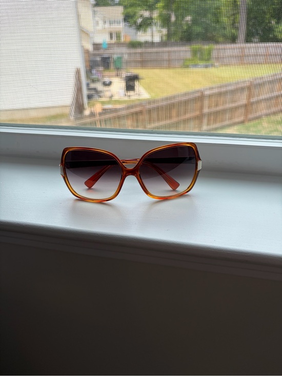 Marc By Marc Jacobs Accessories - Marc By Marc Jacobs Amber Tortoise Gradient Oversized Women's Sunglasses